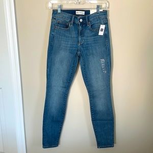 NWT Gap skinny jean